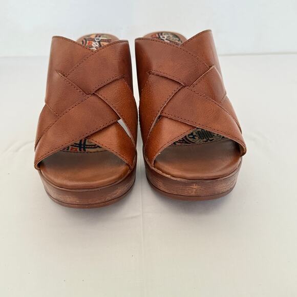 BOC Gina SlipOn Leather Crisscross Platform Sandals Sz 9 Chunky Brown Granny New - Picture 8 of 10